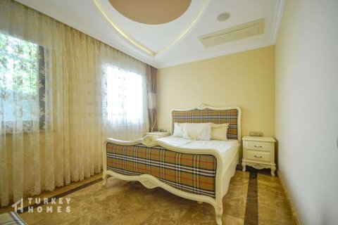 ویلا در Alanya ، ترکیه 4 خوابه ، 300 متر مربع. شماره 233615 - 17