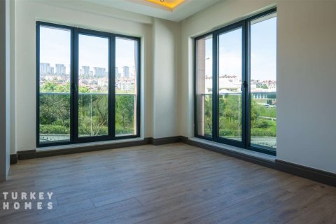 ویلا در Istanbul ، ترکیه 5 خوابه ، 635 متر مربع. شماره 233613 - 20