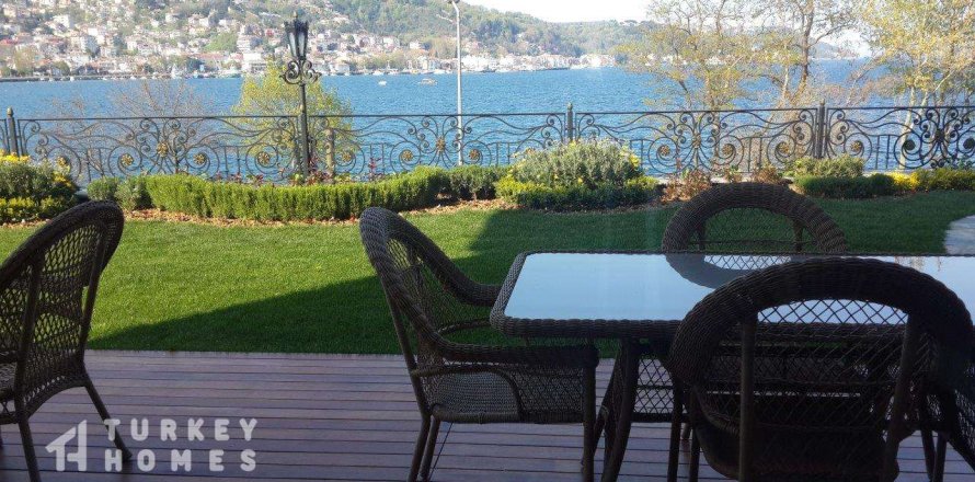 ویلا در Istanbul ، ترکیه 5 خوابه ، 450 متر مربع. شماره 233614