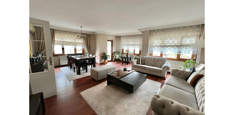 Квартира  4+1 в Бешикташе, Стамбул, Турция №221119