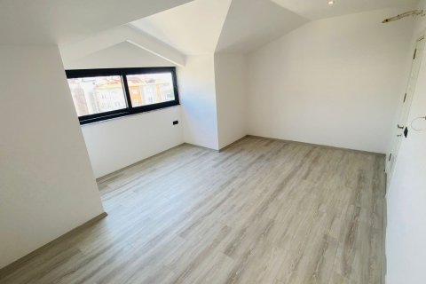 Продажа квартиры в Аланье, Анталье, Турция 3+1, 120м2, №213489 – фото 7