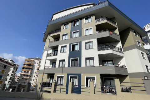 1+1 Lägenhet  i Mahmutlar, Antalya, Turkiet Nr. 217637