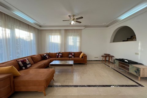 ویلا در  Konakli ، ترکیه 2 خوابه ، 580 متر مربع.  شماره 218850 - 4