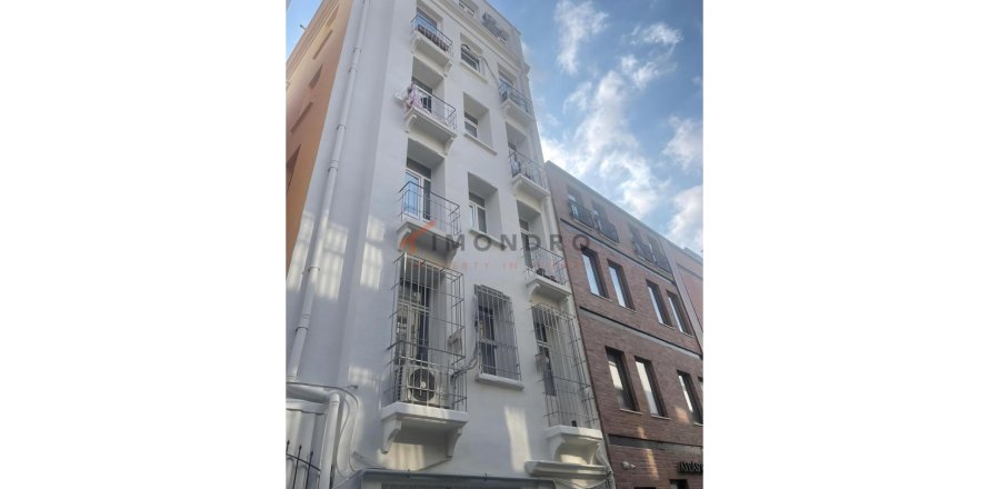 1+1 Wohnung  in Beyoglu, Istanbul, Türkei Nr. 223230