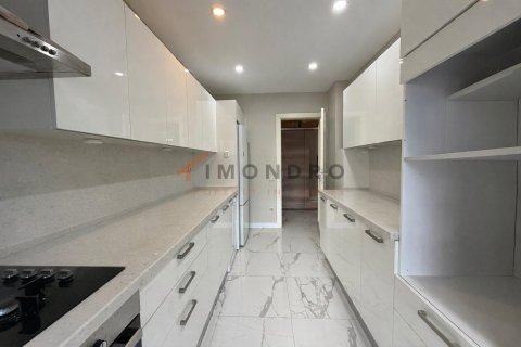 Продажа квартиры  в Шишли, Стамбуле, Турция 3+1, 120м2, №223228 – фото 14