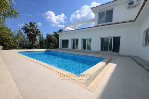 Villa for sale in Girne, Northern Cyprus, 4 bedrooms, 320m2, No. 225697 – photo 6
