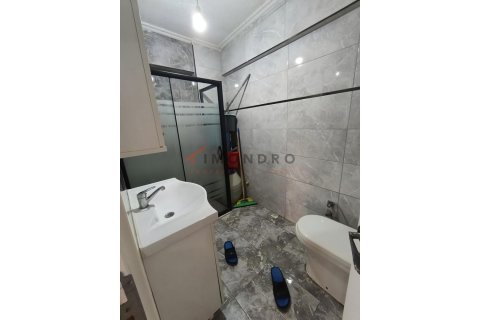 آپارتمان در Beyoglu،  Istanbul ، ترکیه 1 خوابه ، 75 متر مربع.  شماره 228316 - 12