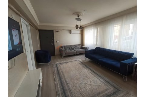 آپارتمان در Beyoglu،  Istanbul ، ترکیه 1 خوابه ، 75 متر مربع.  شماره 228316 - 2