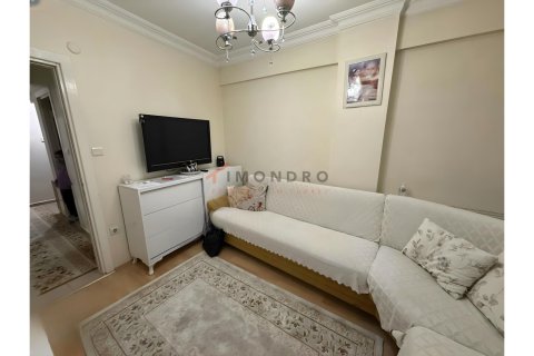 آپارتمان در Beyoglu، Istanbul ، ترکیه 2 خوابه ، 90 متر مربع. شماره 228315 - 2