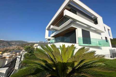 Продажа квартиры в Аланье, Анталье, Турция 5 комн., 310м2, №228818 – фото 2