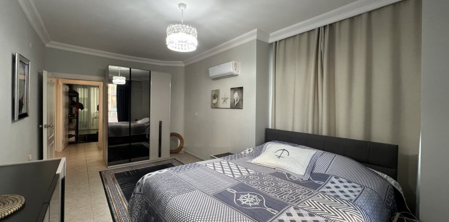 1+1 Leilighet  i Mahmutlar, Antalya, Tyrkia Nr. 216340