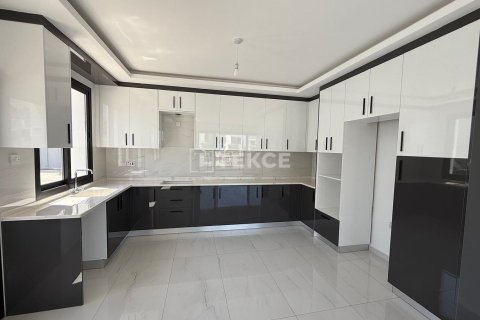 3+1 Wohnung in Famagusta, Nr. 212549 - 17