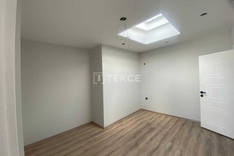 3+1 Lejlighed  i Izmir, Tyrkiet Nr. 212545 - 10