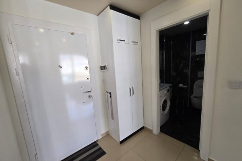 Аренда квартиры  в Аланье, Анталье, Турция 1+1, 70м2, №216679 – фото 10