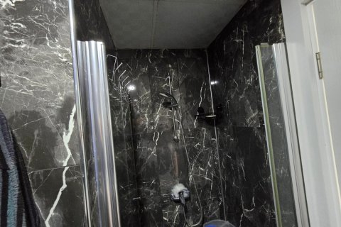 Аренда квартиры  в Аланье, Анталье, Турция 1+1, 70м2, №216679 – фото 15