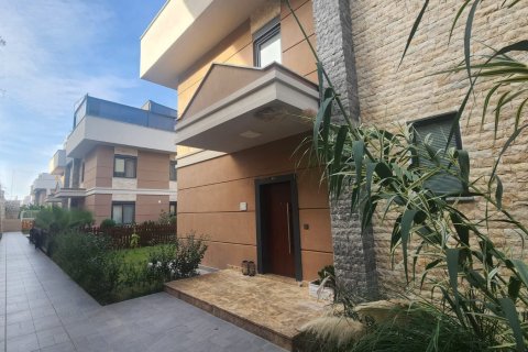 Аренда квартиры  в Аланье, Анталье, Турция 3+1, №216683 – фото 21