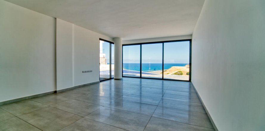 4+1 Villa  in Bahceli, Girne,  Nr. 213923