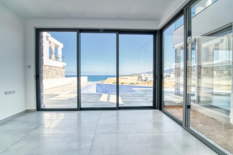 4+1 Villa  in Bahceli, Girne,  Nr. 213923 - 9