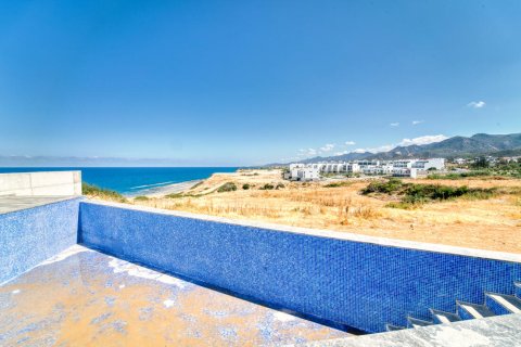 4+1 Villa  in Bahceli, Girne,  Nr. 213923 - 5