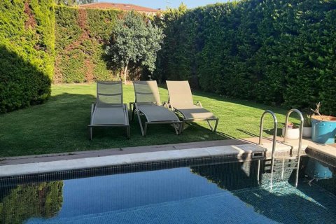 3+1 Villa  i Alacati, Izmir, Turkiet Nr. 233323 - 2