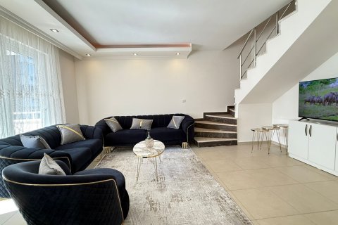 آپارتمان در  Mahmutlar ، ترکیه 2 خوابه ، 110 متر مربع.  شماره 217532 - 1