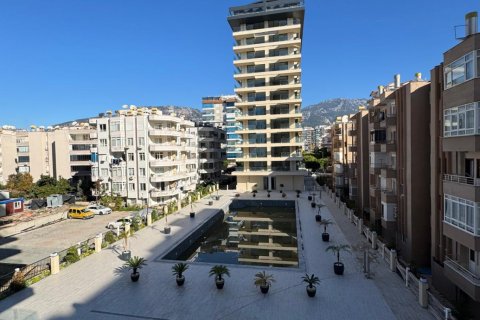 آپارتمان در  Mahmutlar ، ترکیه 1 خوابه ، 65 متر مربع.  شماره 217475 - 9