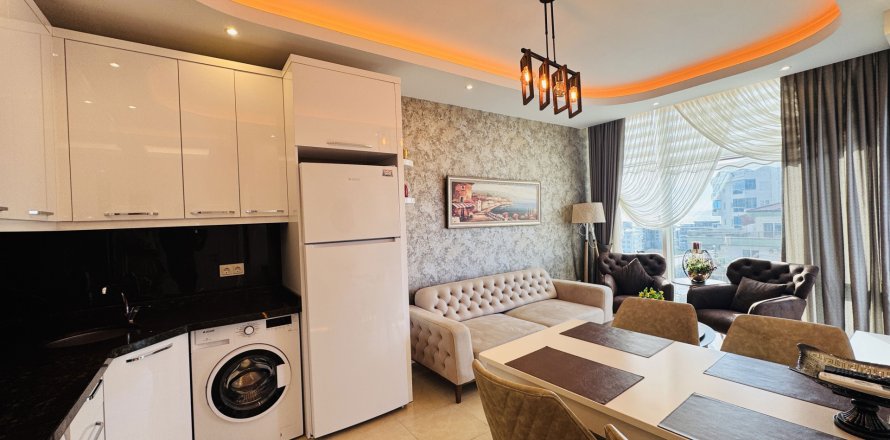 Квартира  1+1 в Махмутларе, Анталья, Турция №217474