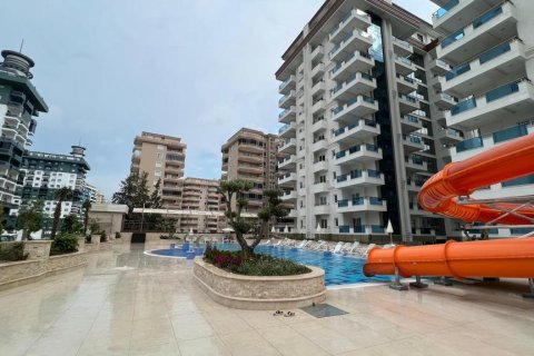 Квартира 1+1 в Махмутларе, Анталья, Турция №232082