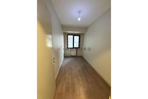 2+1 Wohnung  in Küçükçekmece, Istanbul, Türkei Nr. 216043 - 14