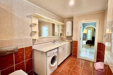 2+1 Leilighet  i Mahmutlar, Antalya, Tyrkia Nr. 216052 - 22