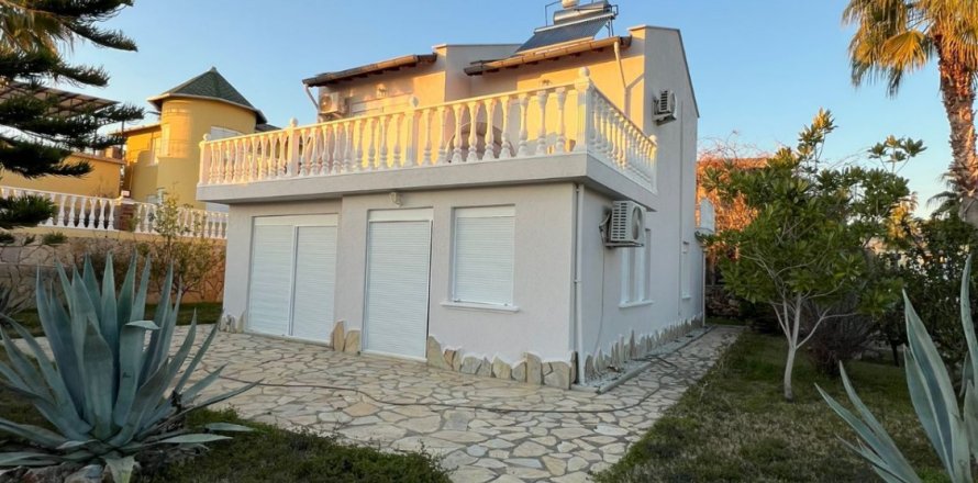 2+1 Villa i Konakli, Antalya, Tyrkiet Nr. 226521
