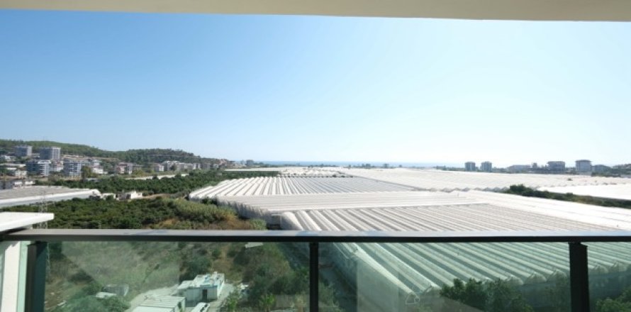 آپارتمان در  Antalya ، ترکیه 2 خوابه ، 111 متر مربع.  شماره 222612