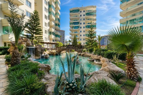 Lägenhet i Tosmur, Alanya, Antalya, Turkiet Nr. 228493 - 3