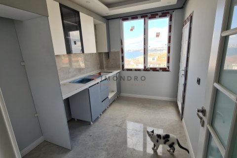 Продажа квартиры  в Бююкчекмедже, Стамбуле, Турция 4+2, 180м2, №211977 – фото 7