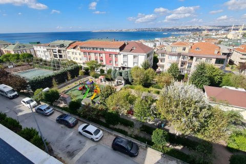 Продажа квартиры  в Бююкчекмедже, Стамбуле, Турция 4+2, 180м2, №211977 – фото 19