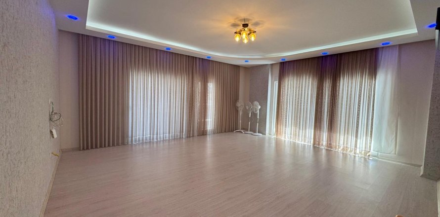 Daire  3+1  Mahmutlar, Antalya, Türkiye №218470