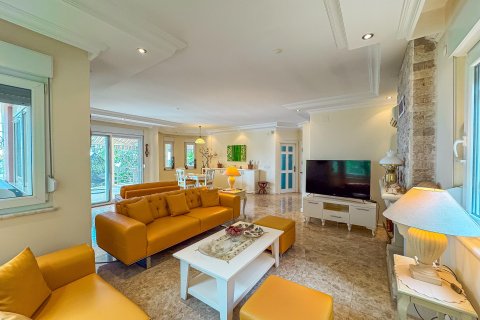 4+1 Villa  i Kestel, Antalya, Tyrkiet Nr. 218467