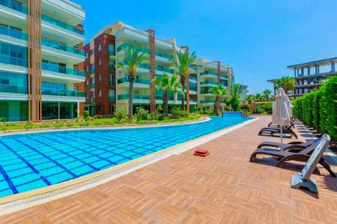 2+1 Lägenhet  i Oba, Antalya, Turkiet Nr. 218995