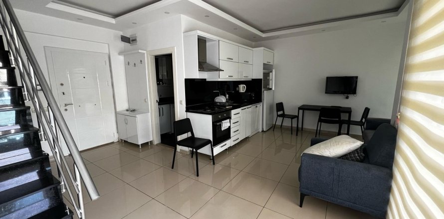 2+1 Apartment  in Saray, Tekirdag, Turkey No. 218952