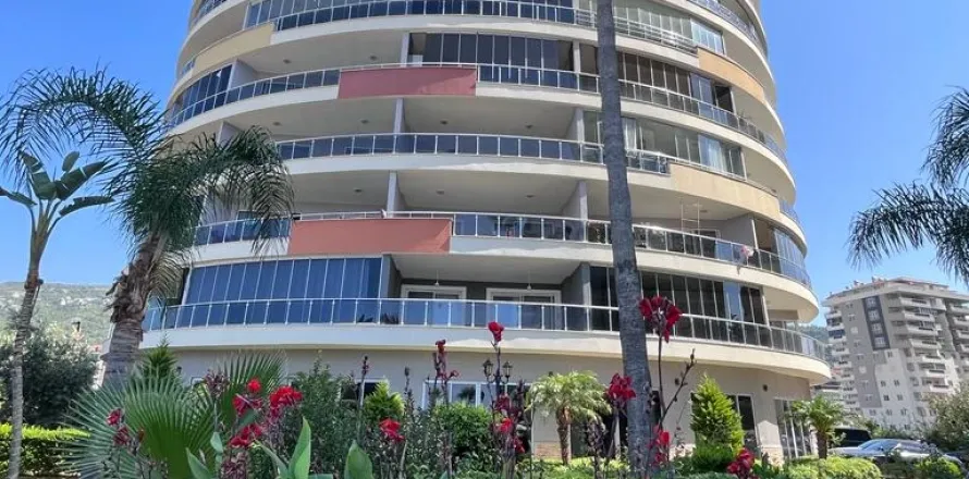 Квартира  1+1 в Аланье, Анталья, Турция №223719