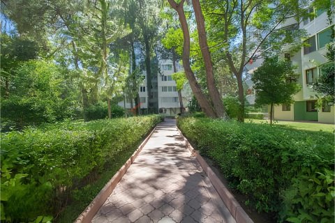 آپارتمان در Konyaalti،  Antalya ، ترکیه 3 خوابه ، 190 متر مربع.  شماره 215084 - 10