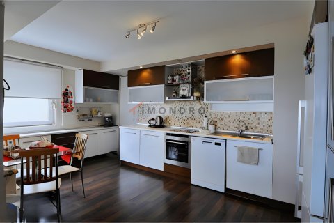 آپارتمان در Konyaalti،  Antalya ، ترکیه 3 خوابه ، 190 متر مربع.  شماره 215084 - 4