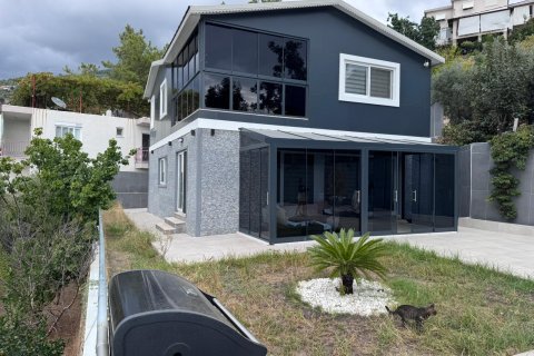 Villa  4+1  Oba, Antalya, Türkiye №217432