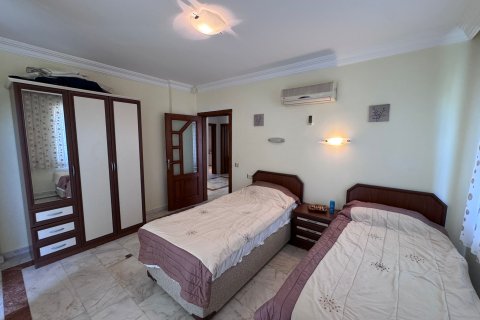 ویلا در  Kestel ، ترکیه 3 خوابه ، 350 متر مربع.  شماره 217431 - 10