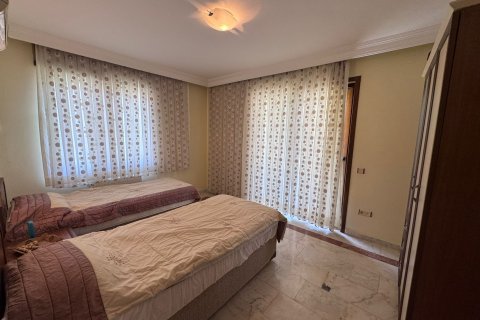 ویلا در  Kestel ، ترکیه 3 خوابه ، 350 متر مربع.  شماره 217431 - 11