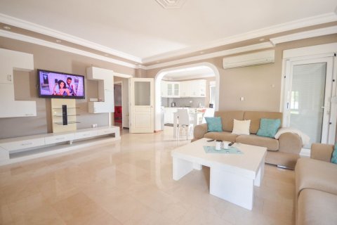 Villa for sale  in Mahmutlar, Antalya, Turkey, 5 bedrooms, 350m2, No. 217433 – photo 2