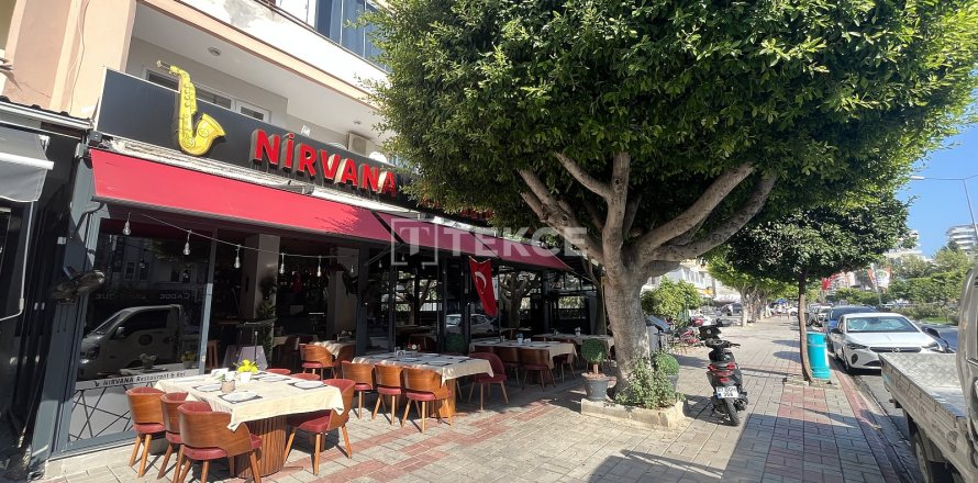 Cafe / restaurant  in Alanya, Antalya, Turkey No. 226860