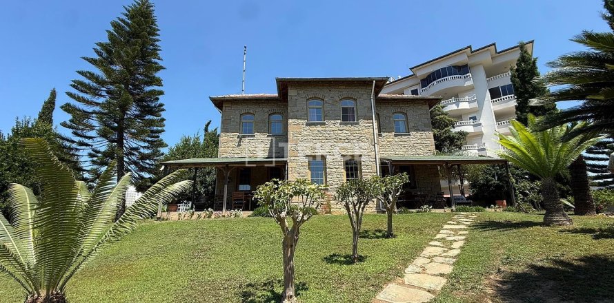 5+1 Villa  i Alanya, Antalya, Tyrkia Nr. 226862