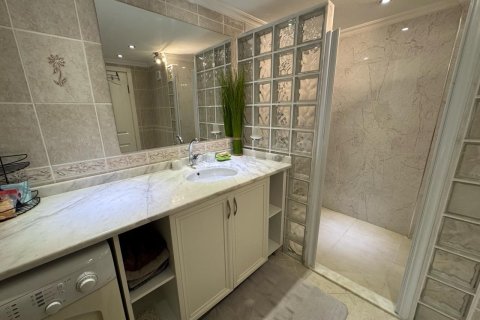 Villa for sale  in Alanya, Antalya, Turkey, 4 bedrooms, 200m2, No. 221068 – photo 18