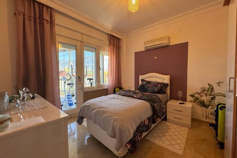 Villa for sale  in Alanya, Antalya, Turkey, 4 bedrooms, 200m2, No. 221068 – photo 16